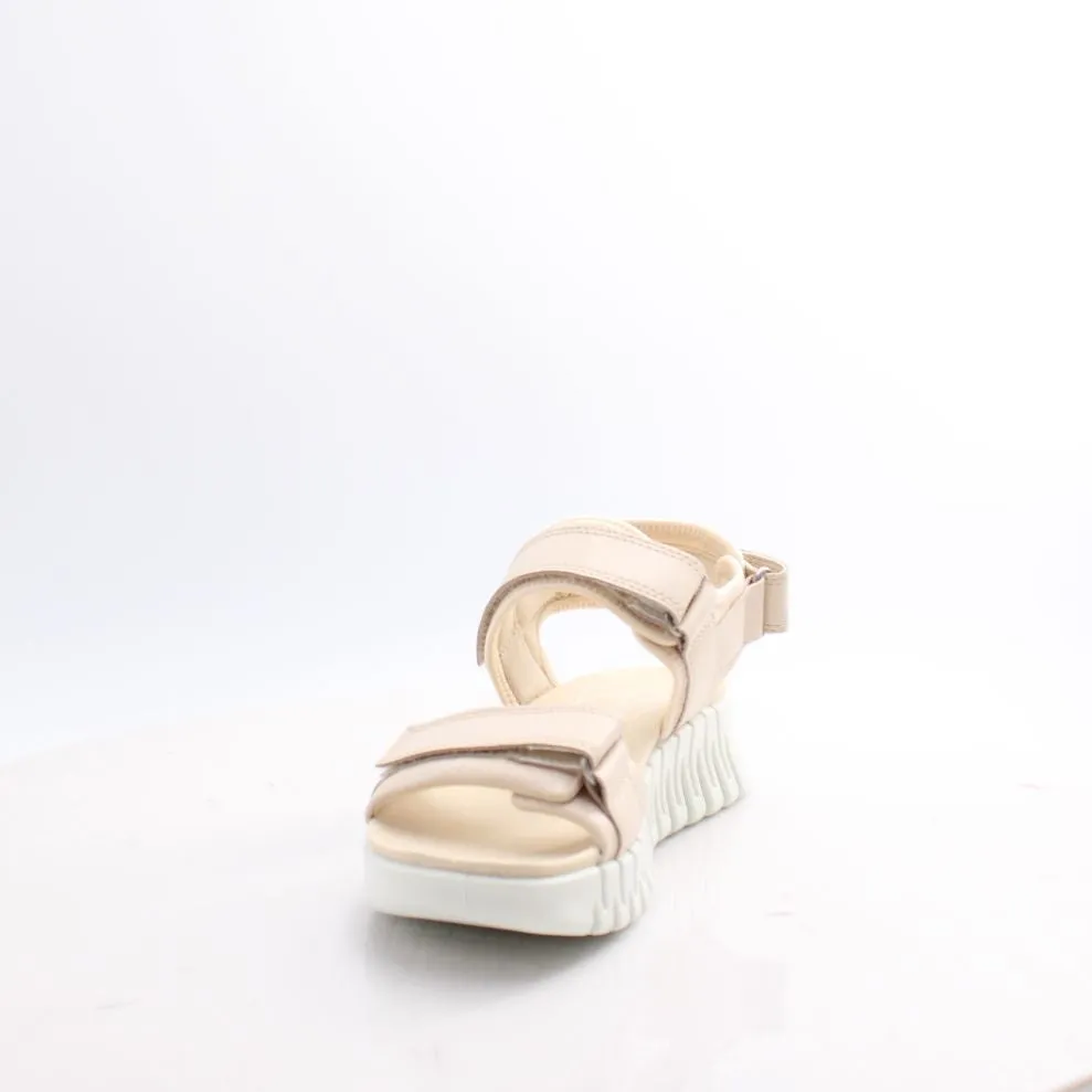 213103 GRUUV SANDAL  ECCO 25