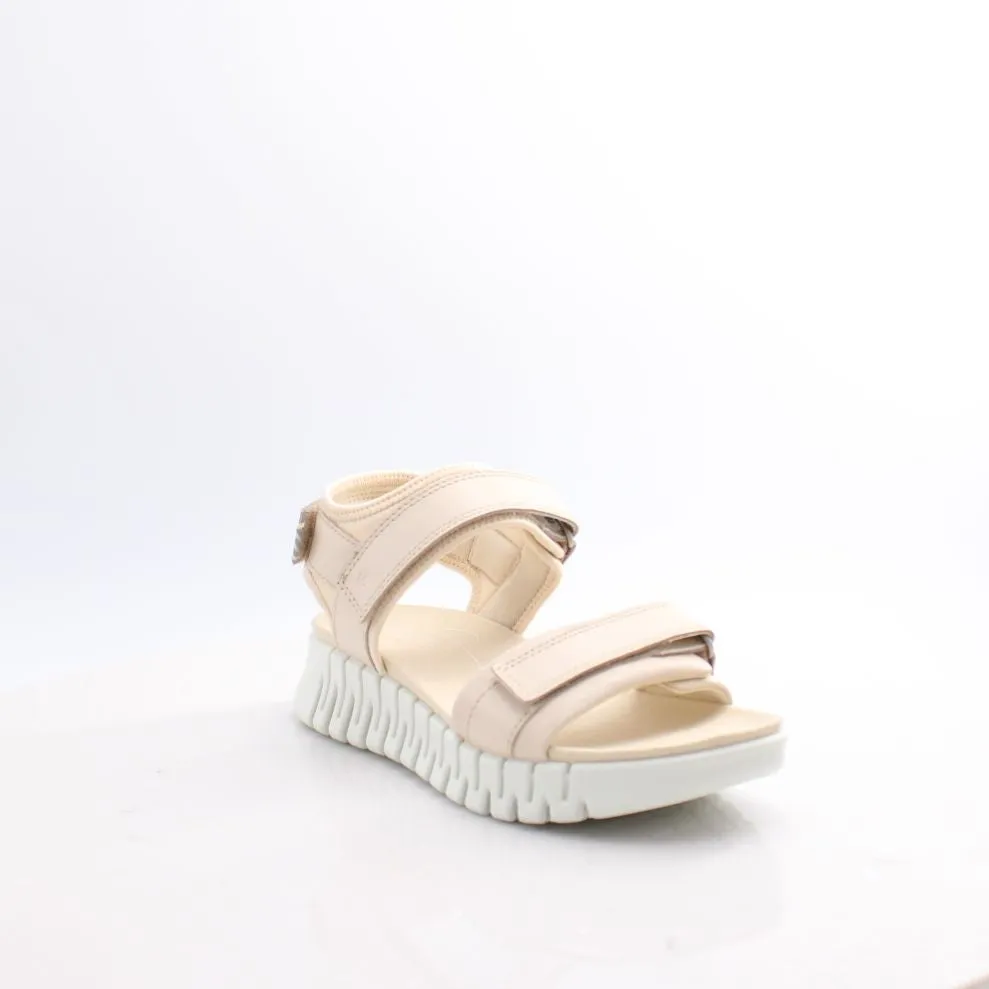 213103 GRUUV SANDAL  ECCO 25