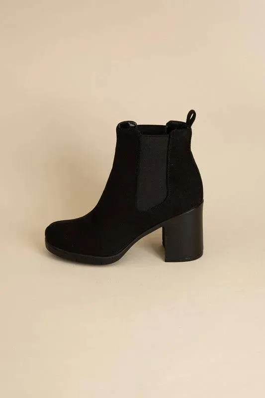 Arbor Boots: Vintage Charm with Modern Appeal