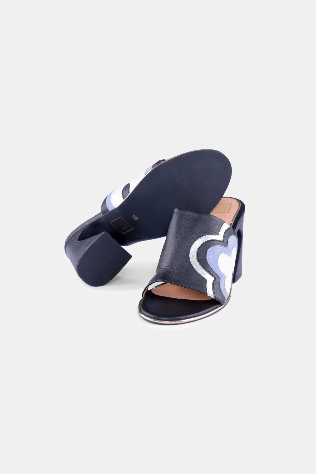 Boulangerie Heels - Black