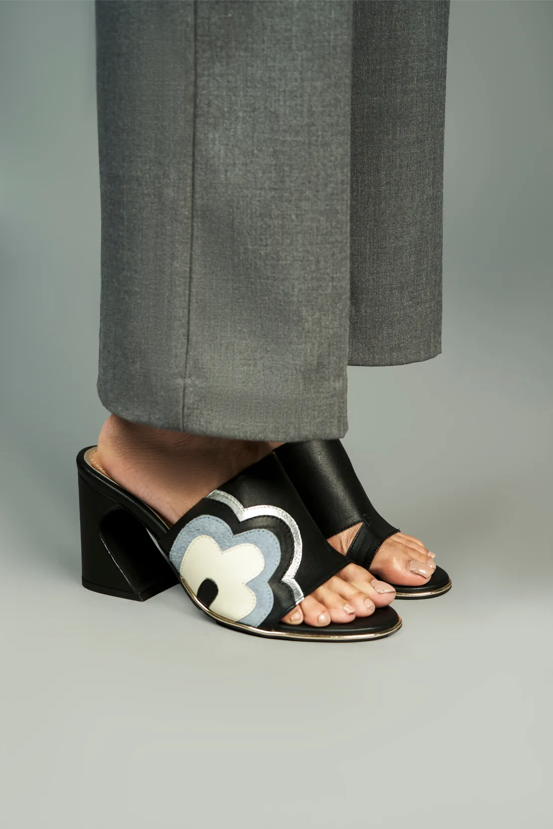 Boulangerie Heels - Black