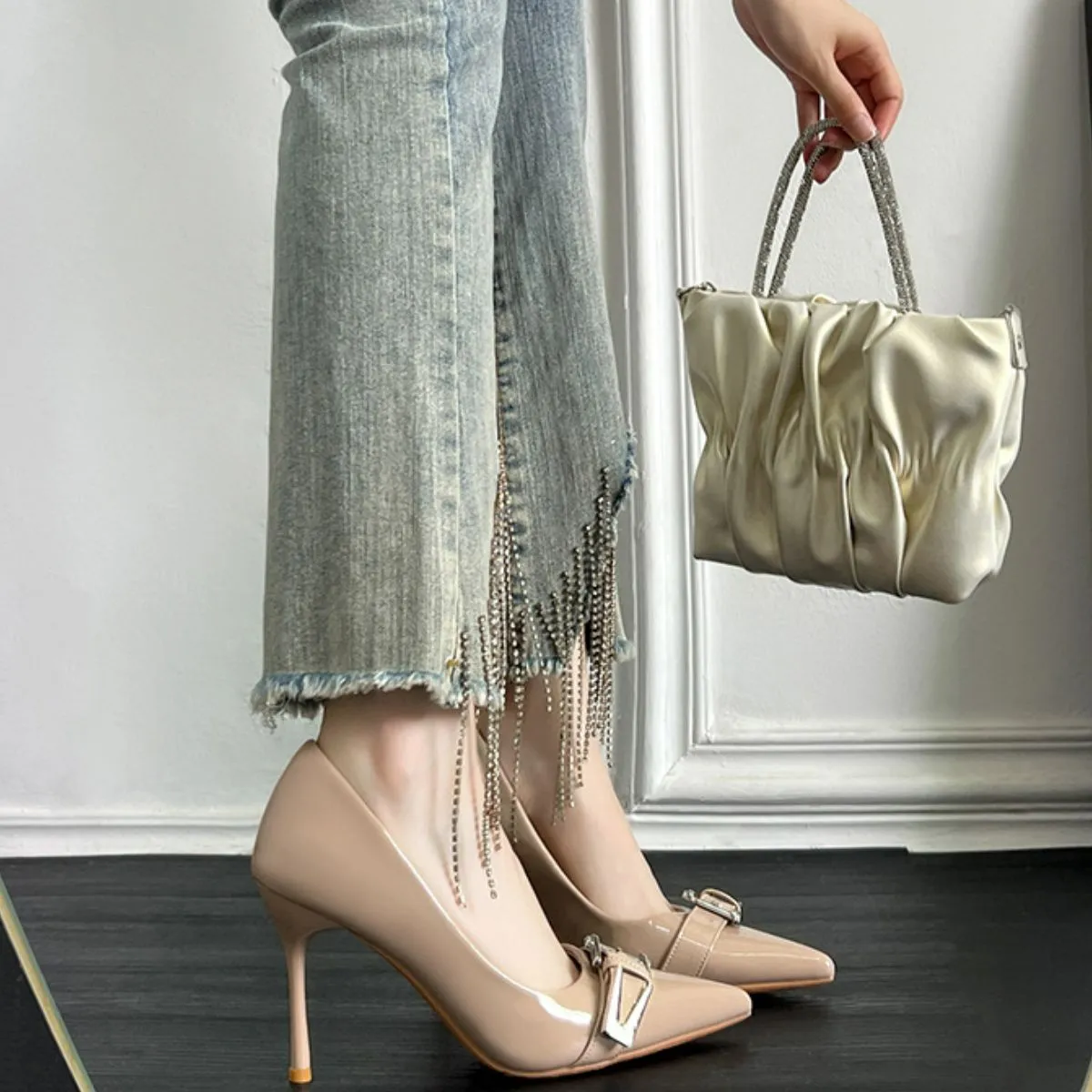Decor Buckle Point Toe Stiletto Pumps