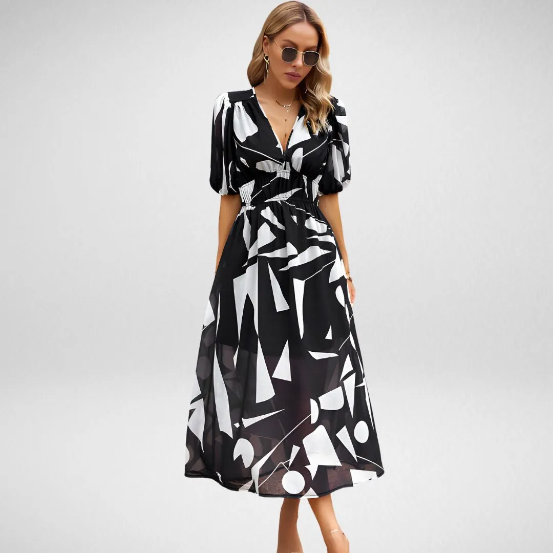 Meredith | Charming dress with V-neckline
