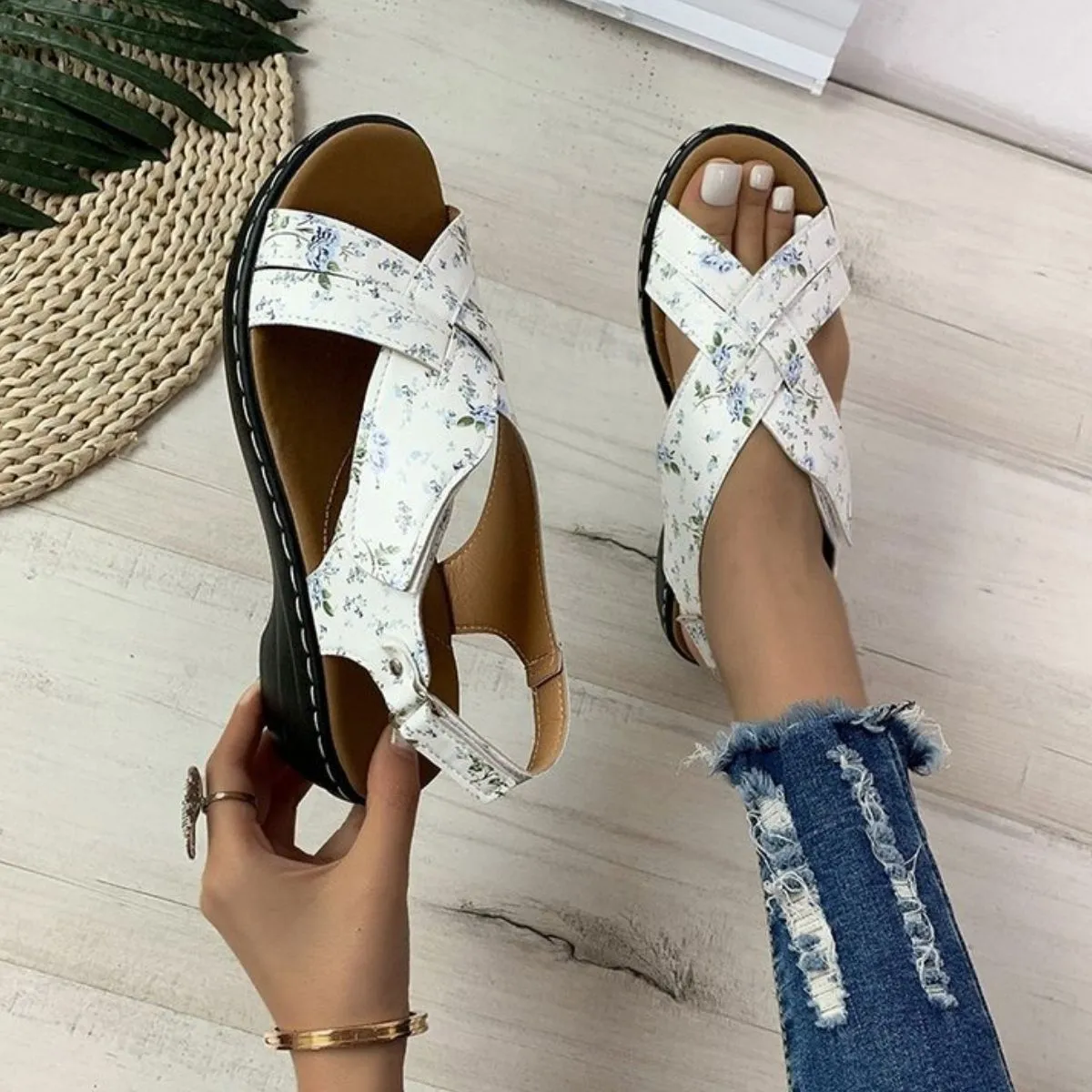 Open Toe Flats Sandals