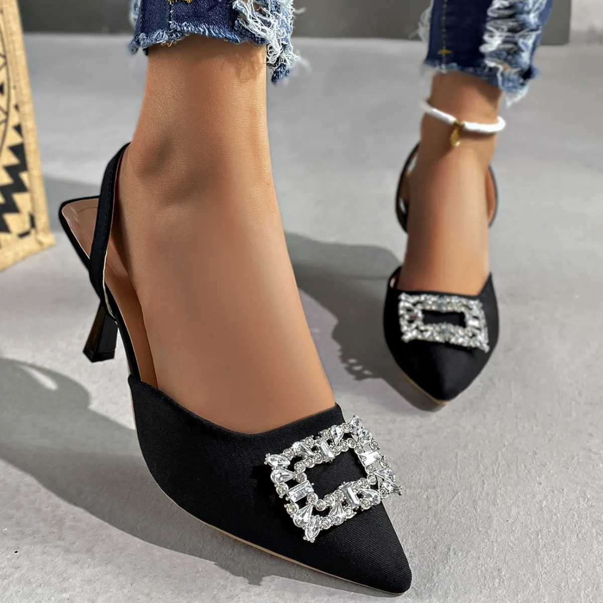 Point Toe Kitten Heels Pumps