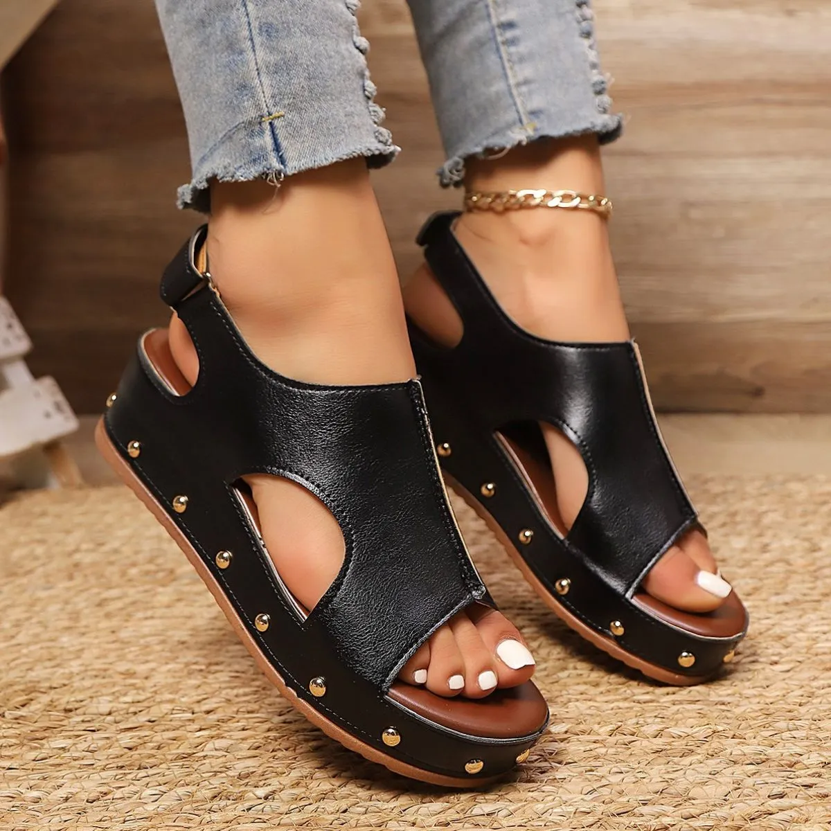 Rivet Decor Wedge Velcro Sandals