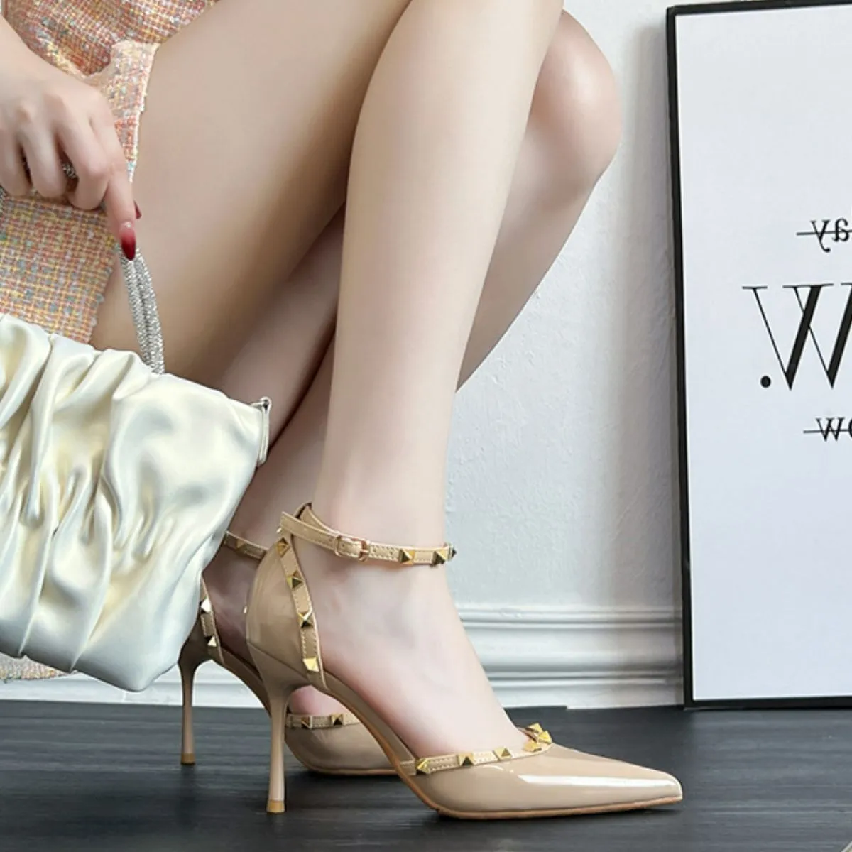 Rivet Detail Point Toe Stiletto Pumps
