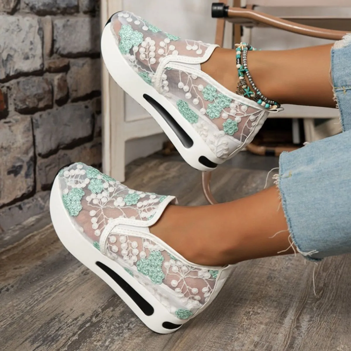 Round Toe Platform Sneakers