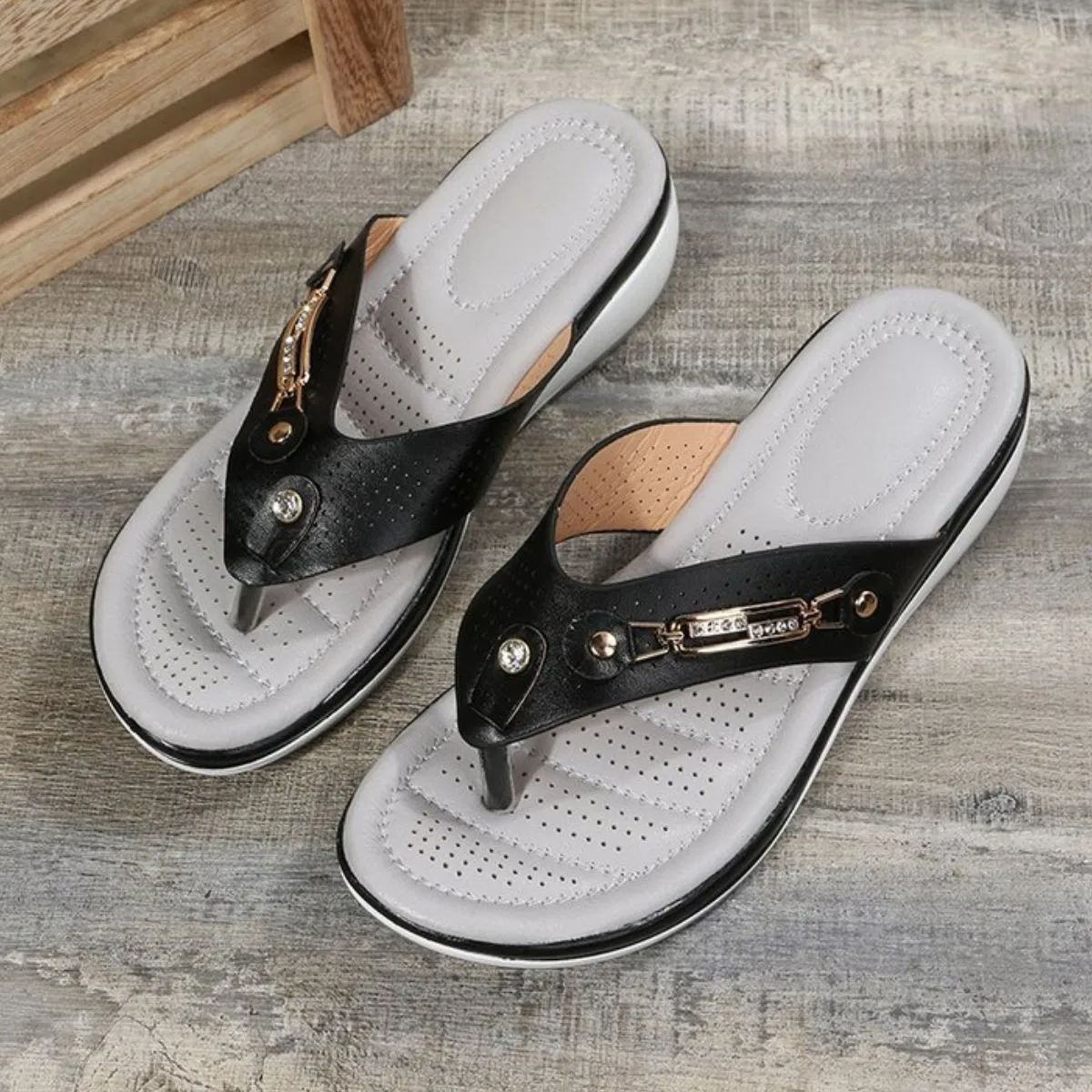 Toe Post Wedge Sandals