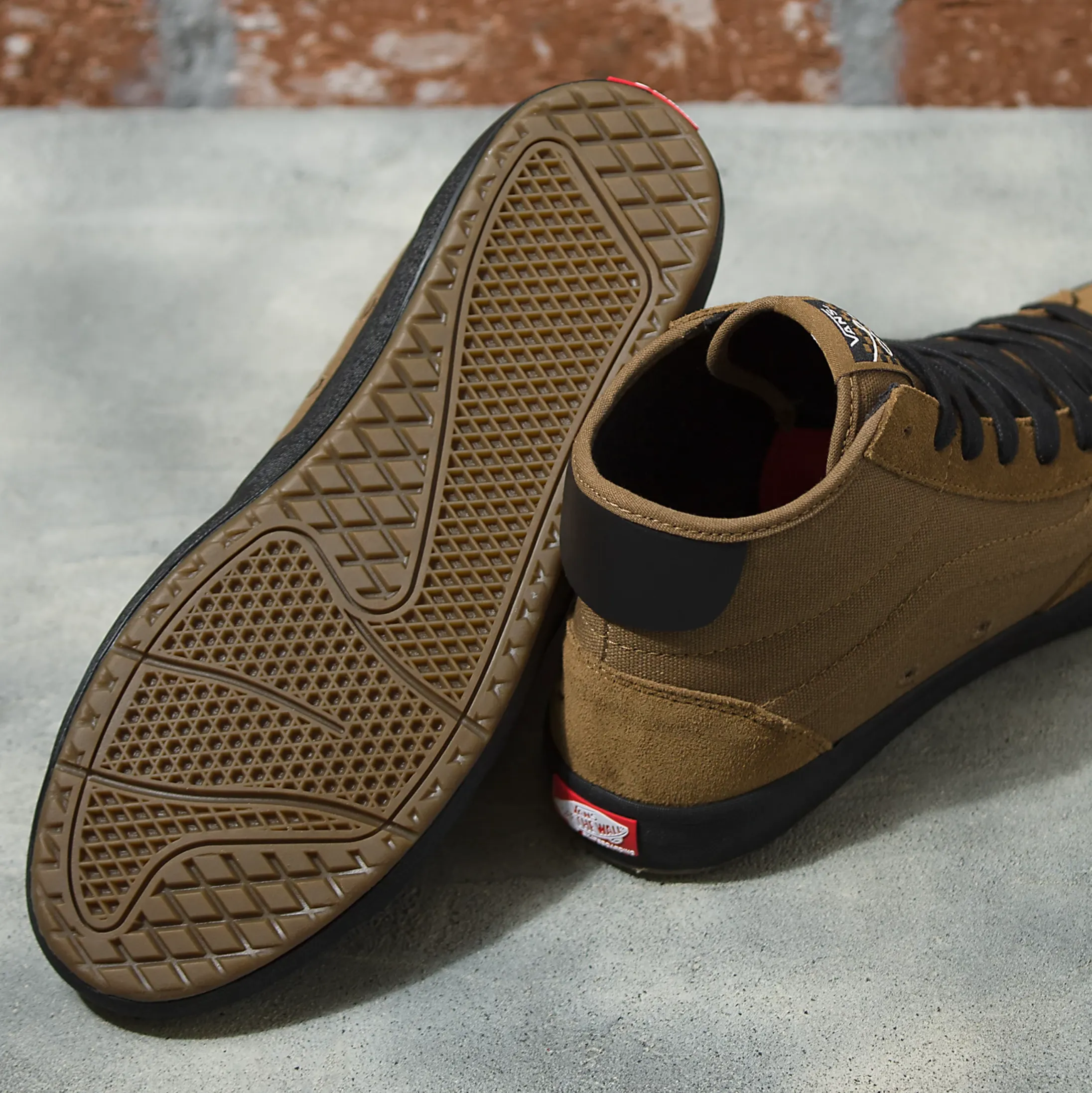 VANS THE LIZZIE DIRT / BLACK